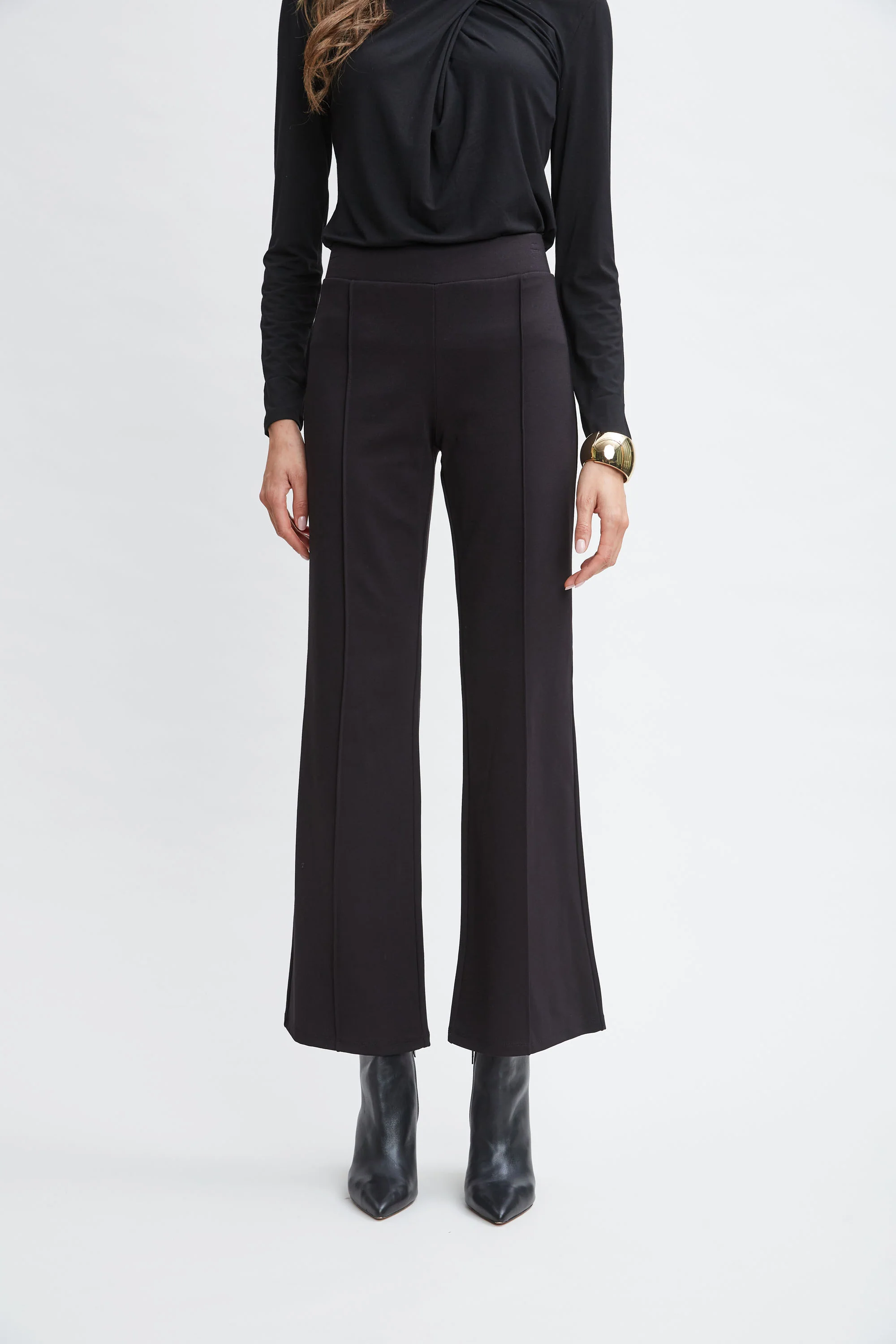 T-Tahari Flare Knit Pant - Murepair