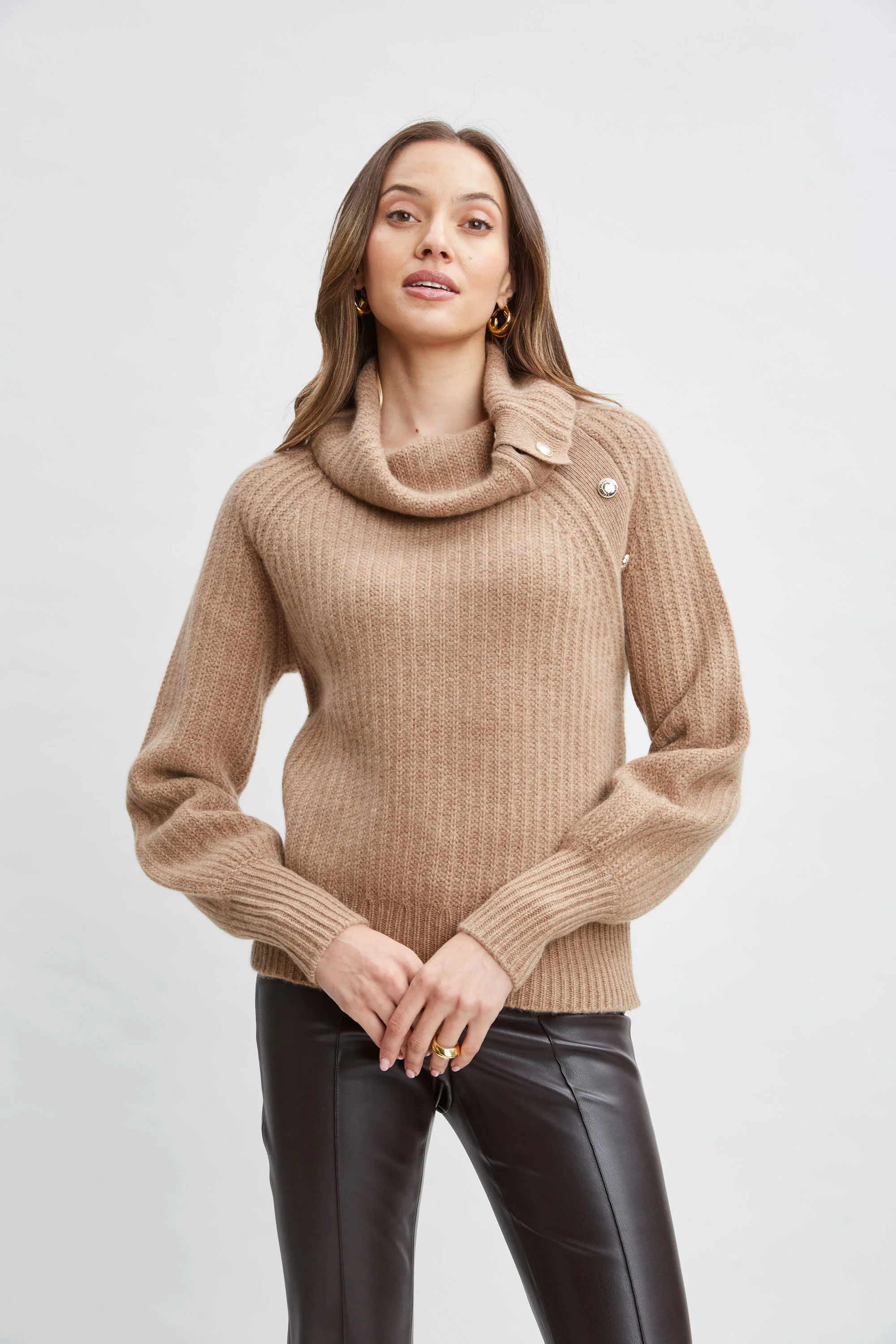 Cashmere Button Sweater - Murepair