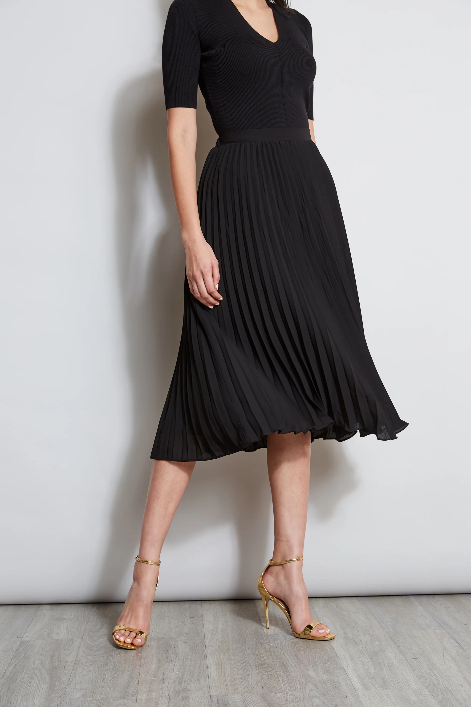 T-Tahari Pleated Midi Skirt - Murepair