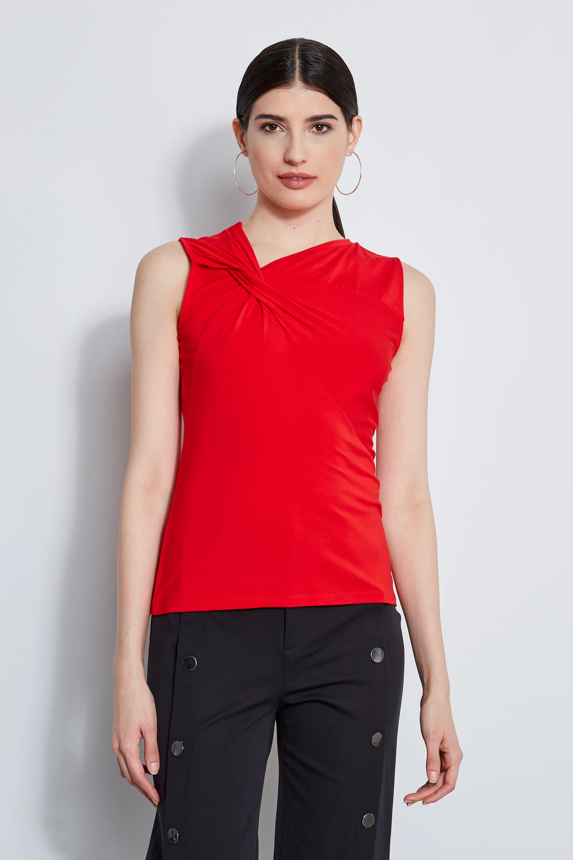Sleeveless Asymmetric Twist Knit - Murepair