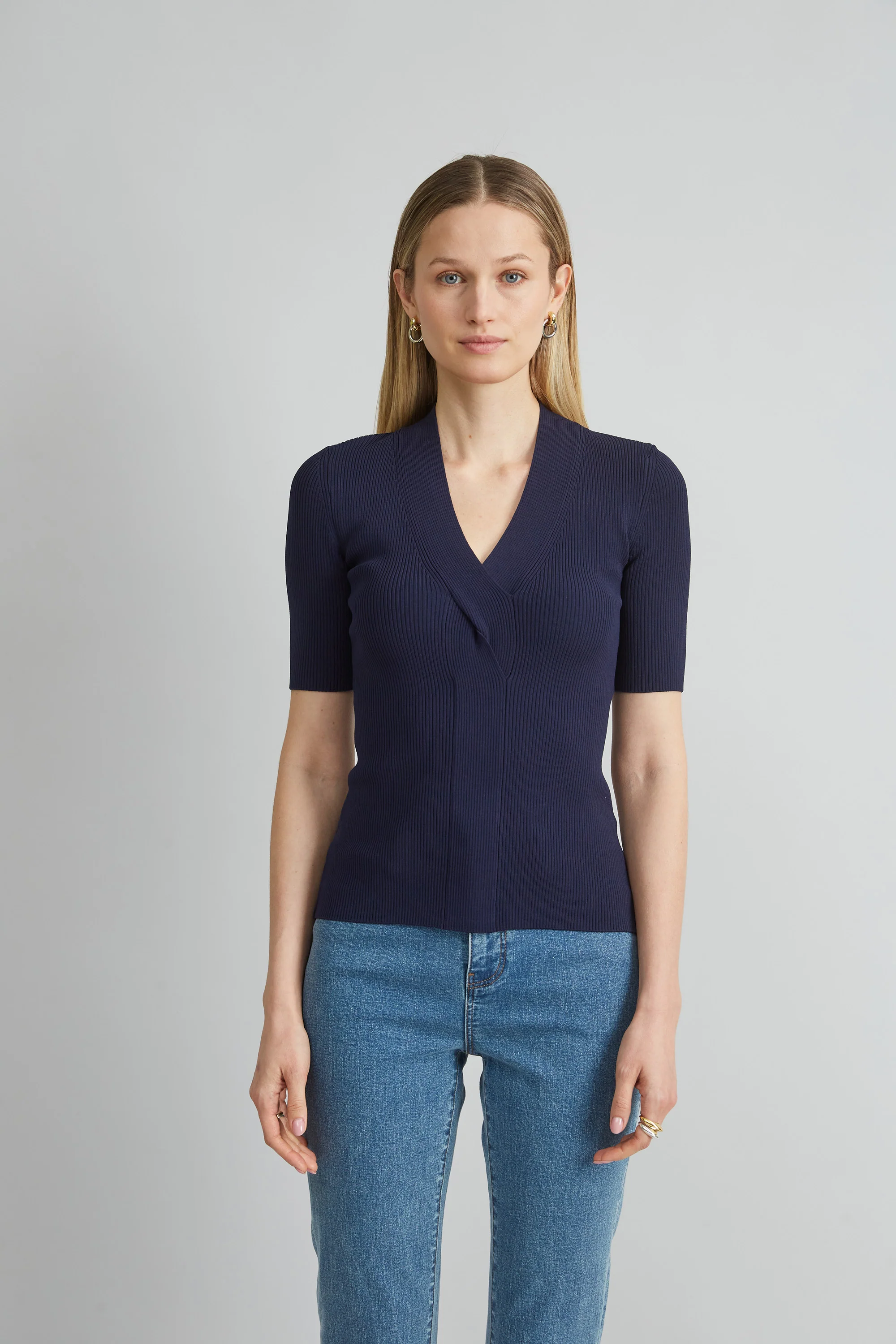 Short Sleeve Cable Twist Sweater - Murepair