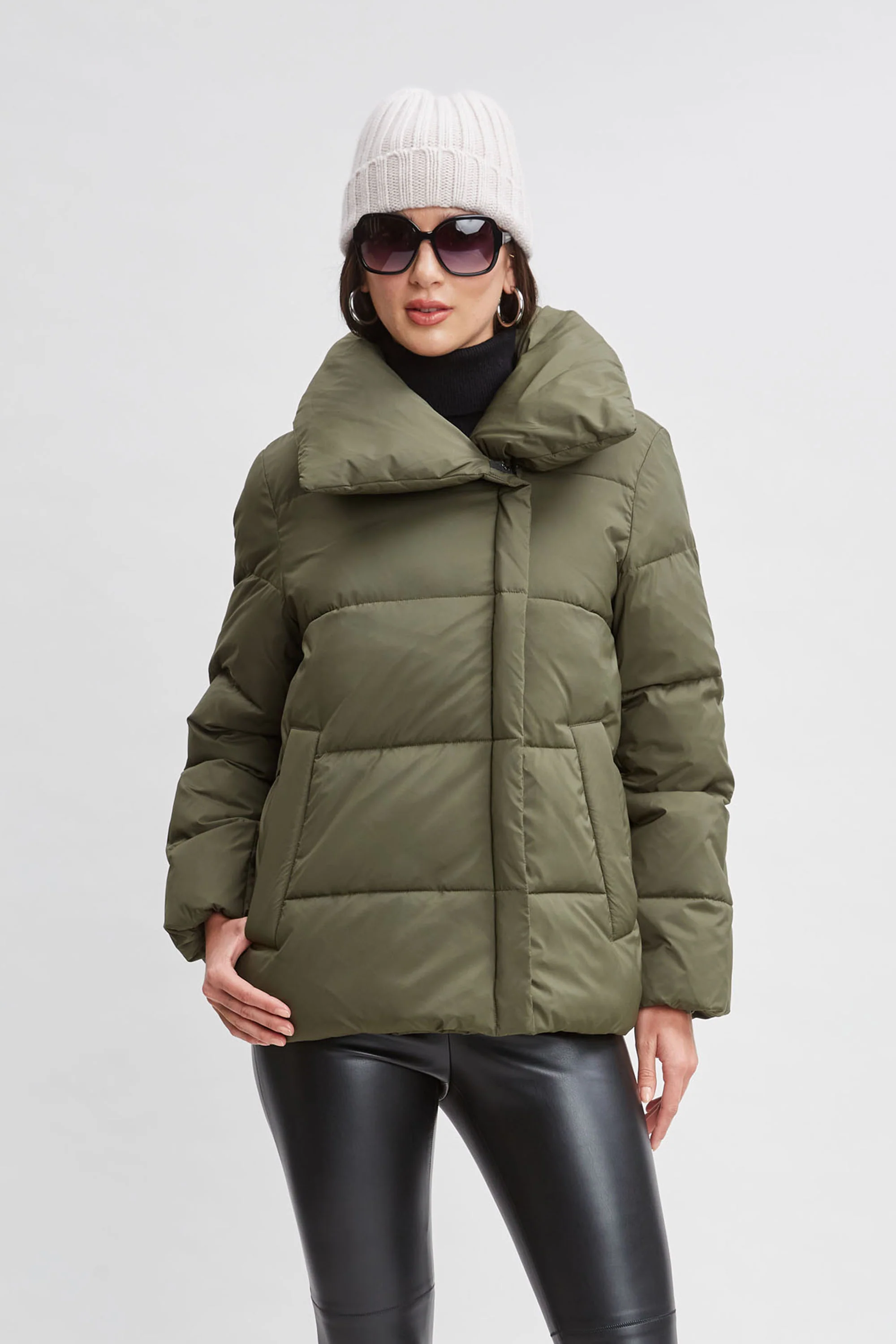 Tahari Asymmetric Short Puffer Coat - Murepair