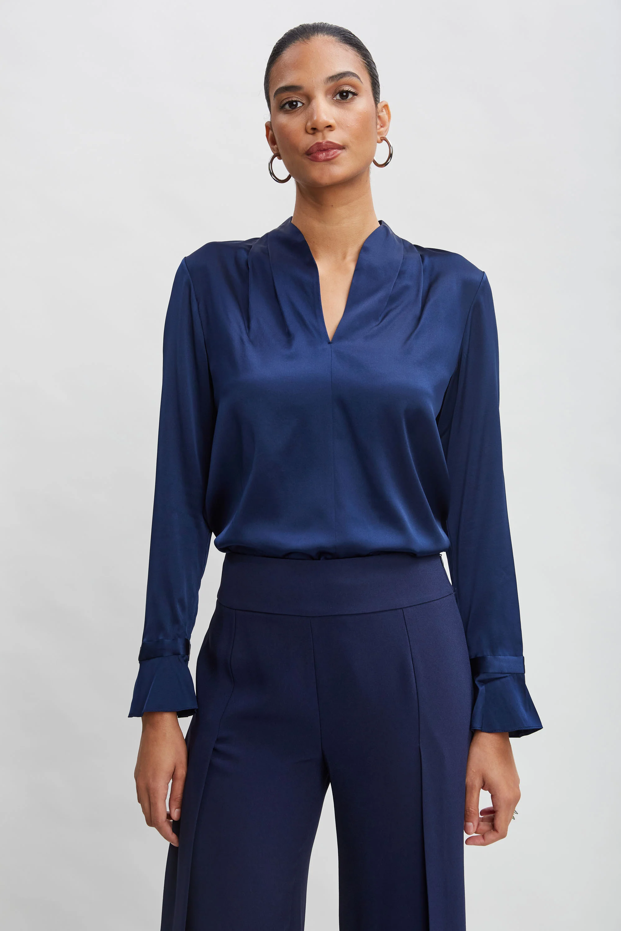 Silk Satin Contour Neck Ruffle Cuff Shirt - Murepair
