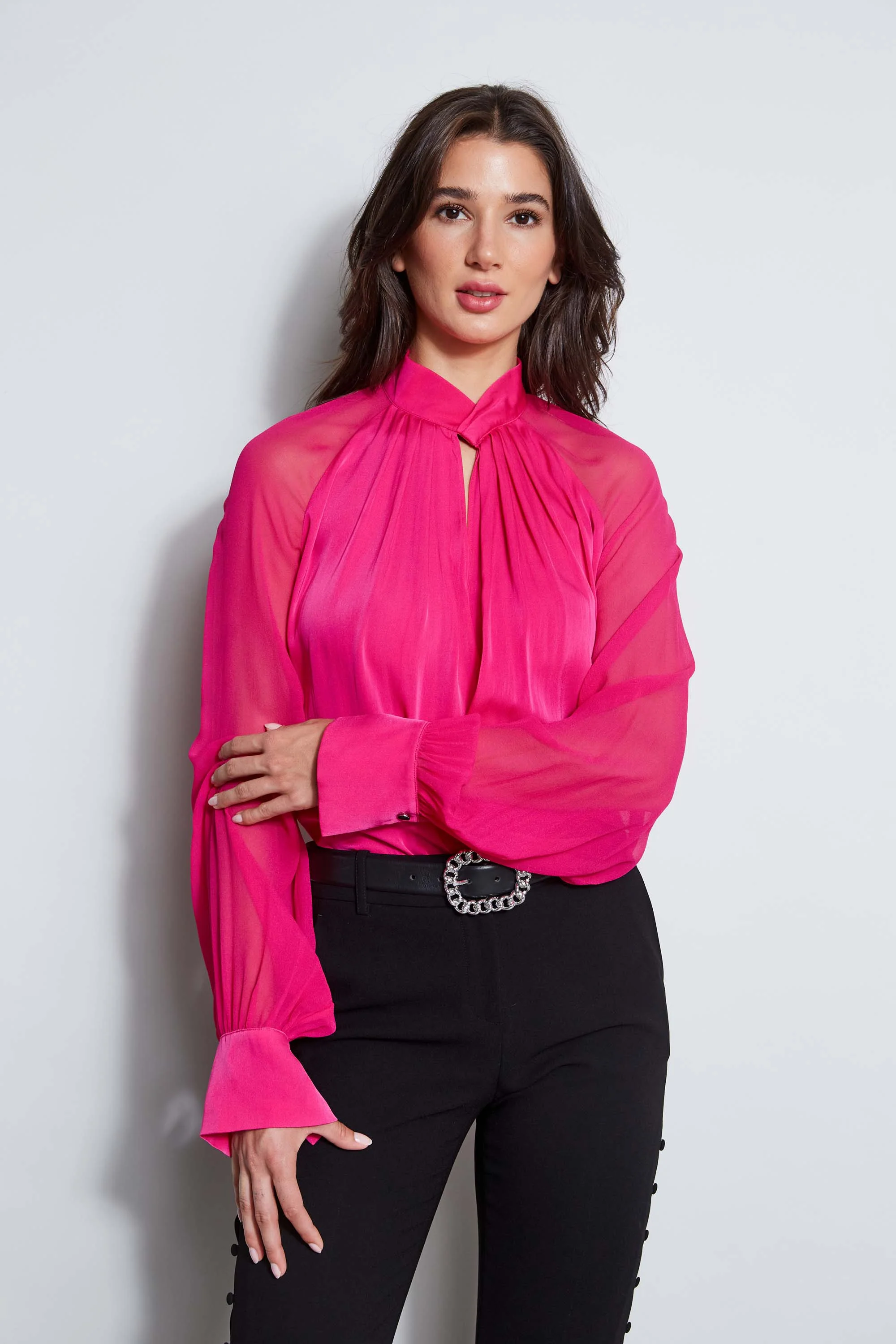 Silk Twist Keyhole Shirt - Murepair
