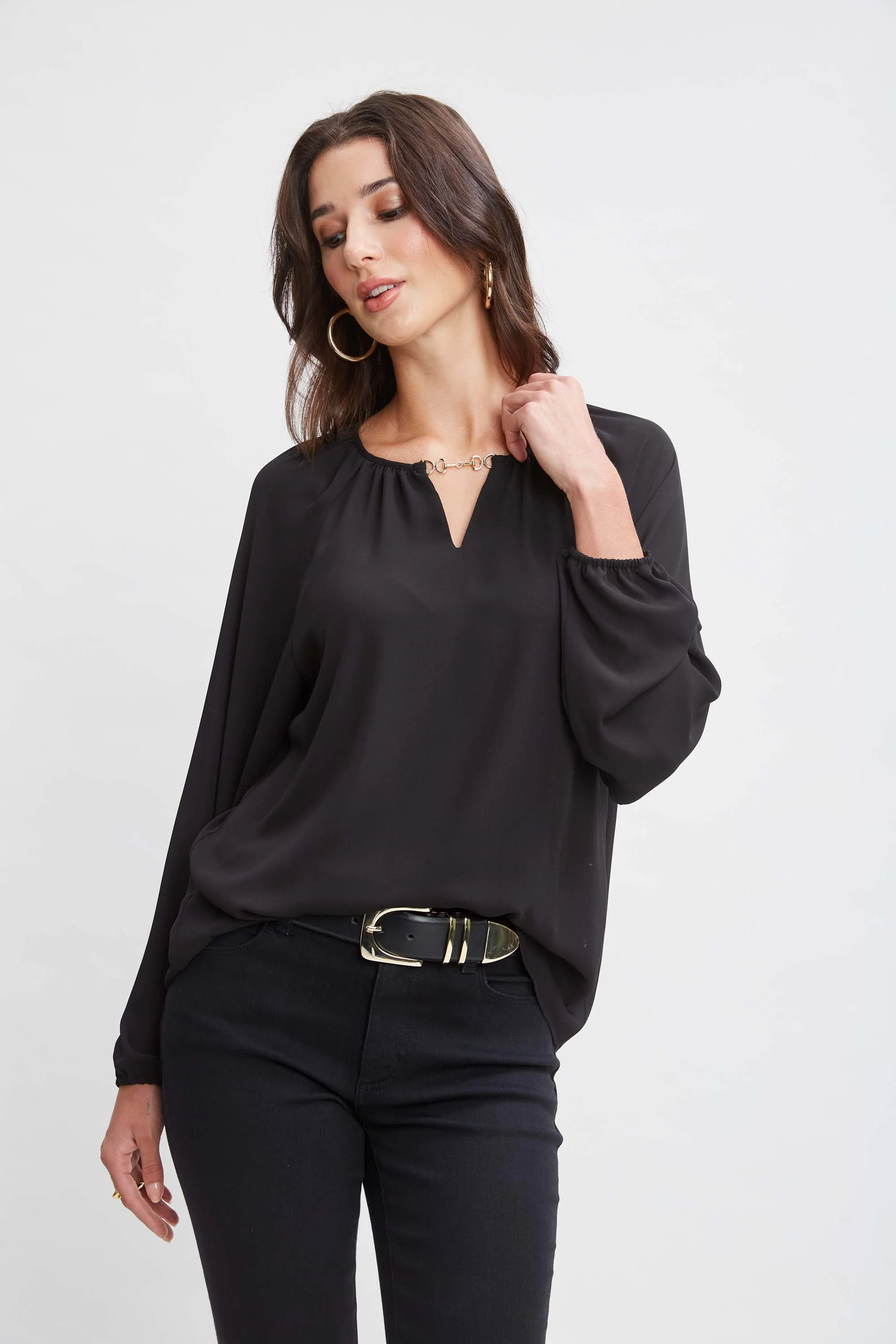 T-Tahari Keyhole Detail Shirt - Murepair